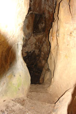 Биюк-Исар. Пещера для сбора воды крепости